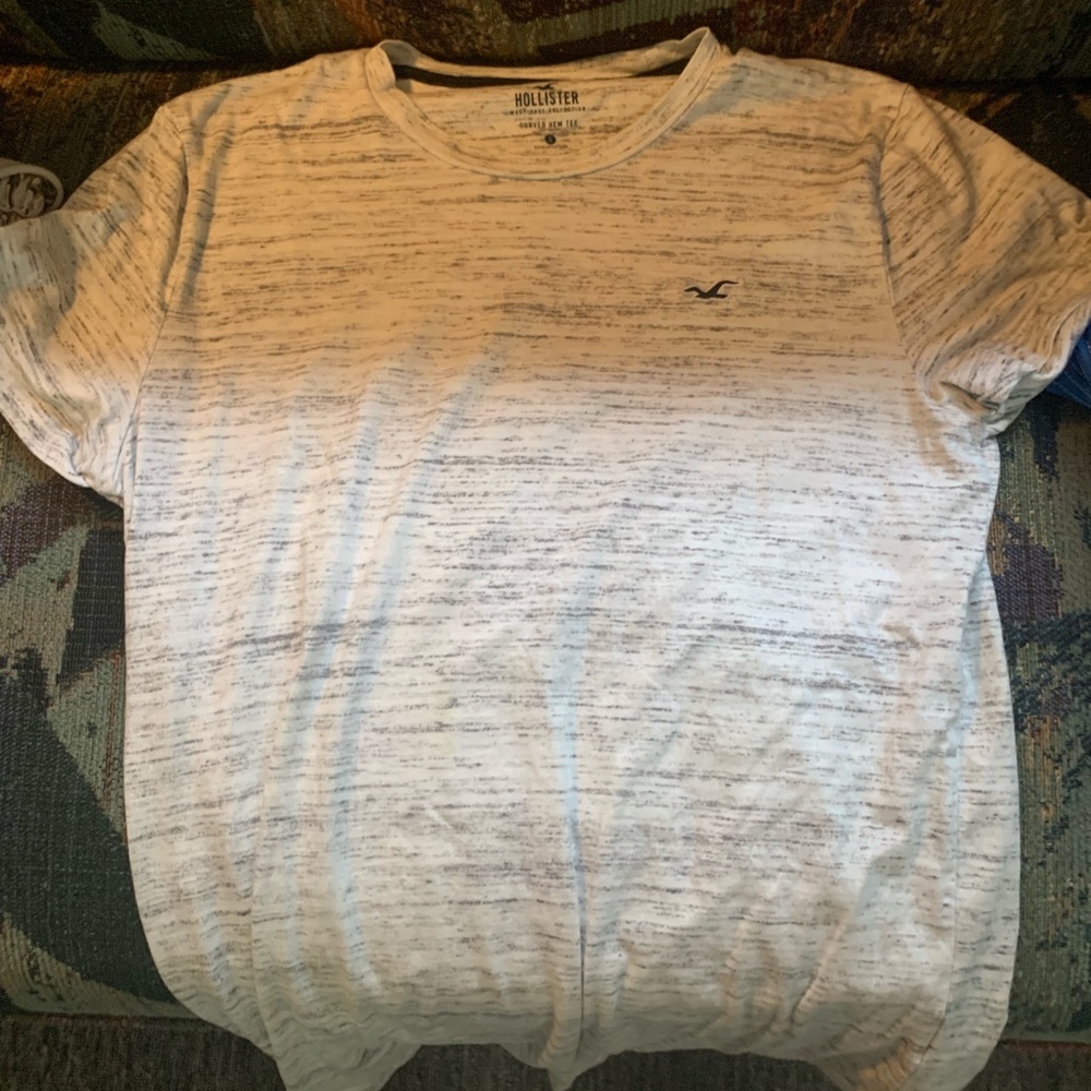 Short sleeve Hollister t-shirt
